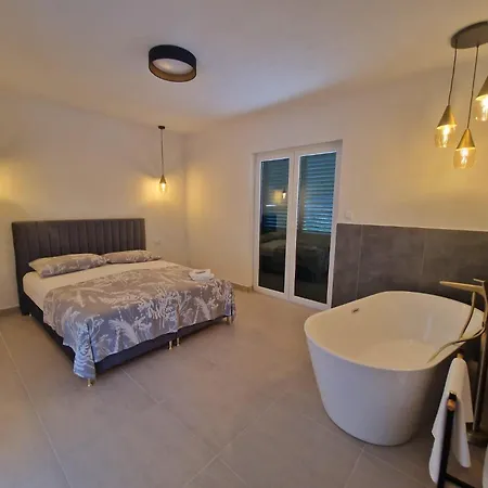 Holiday home Nino With Amazing Swimming Pool Slatine